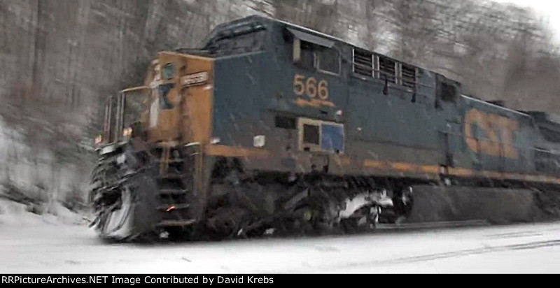 CSX 566